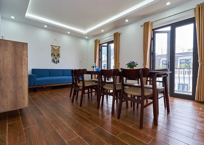 La Lumiere Harbor House 2* Hạ Long